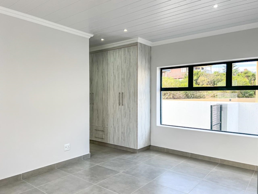 To Let 3 Bedroom Property for Rent in Dana Bay Western Cape